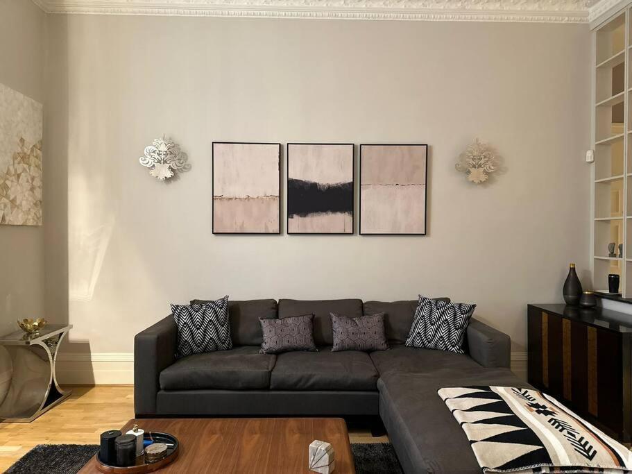 Stunning 2 Bed/2Bath Flat In Heart Of Kensington Apartment London Exterior photo