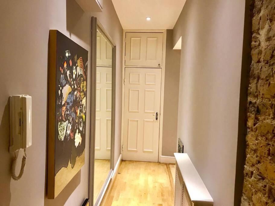Stunning 2 Bed/2Bath Flat In Heart Of Kensington Apartment London Exterior photo